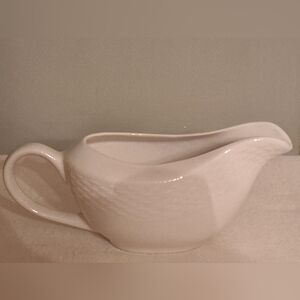Essential Home Gravy Boat White